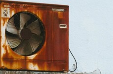 罗永浩炮轰，空调售后成“暴利江湖”？