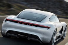 保时捷中国确认将关停所有自建充电站，总计约200家