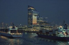 半夜Minimax也來(lái)了，雙雄搶灘港交所的深度分析