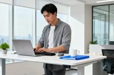 研究显示：用AI的科研人员论文产出量暴增，但质量隐忧浮现