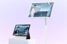 钉钉联合小冰发布首款数字员工智能硬件AI前台Hi1，可自主迎宾