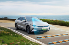 比亚迪汉长续航版推送首次OTA升级：地图新增充电路线功能