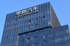 零跑C系列2025年度销量突破33万台,C10卖出15.9万台