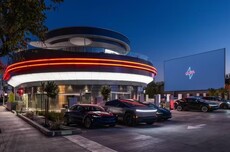 开业不到半年,特斯拉餐厅客流锐减、明星主厨离职