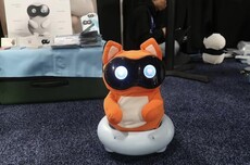 Ludens AI陪伴型机器人亮相CES 2026：恒温外壳告别冰冷触感