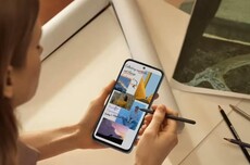 TCL推出NXTPaper 70 Pro手机和Note A1平板：自带“纸感”磨砂屏