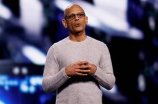 一则“裁员”小作文拖累股价下跌？微软高管澄清：100%假消息