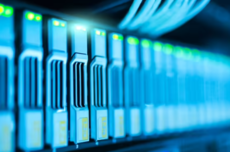 Gartner：英伟达2025年成为首家半导体销售年收入破1000亿美元企业