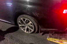 男子驾驶奔驰在高速上开启辅助驾驶 结果一头撞向隧道壁