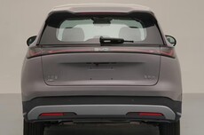 全新外观、新增大电池版本 新款比亚迪海狮05DM申报