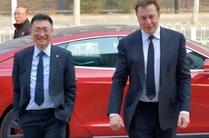 特斯拉授予朱晓彤约52万股限制性股票激励 价值2.33亿美元