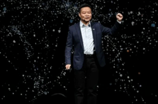 小鹏今年将推4款新车，冲击55万-60万销量目标