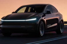 特斯拉Robotaxi车队规模达200辆，同步推进无安全员测试