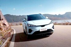 极狐vs深蓝AI通稿泛滥 极狐回应：从未实施任何恶意攻击行为