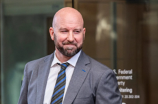 扎克伯格新AI团队交付首批模型 Meta CTO：非常出色