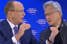 黄仁勋:AI不会抢饭碗,反而会导致劳动力短缺