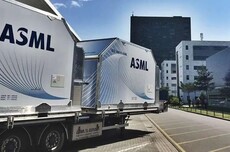 全球疯抢光刻机