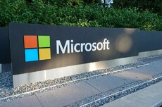 微软市值一度蒸发3570亿美元，创近六年最大跌幅