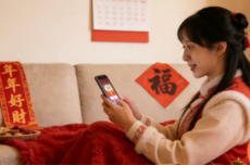 从上春晚到撒15亿，腾讯、宇树们血拼春节档？