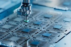 裁员、砍单、改设计：全球芯片巨头被内存逼入绝境