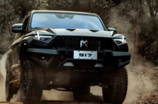 东风猛士辅助驾驶致严重追尾事故 车主：出事后车还自己放音乐