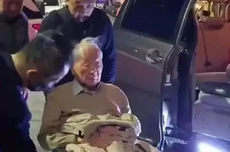 94岁台积电张忠谋罕见露面，坐轮椅会见英伟达黄仁勋