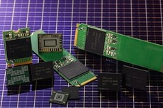 SSD涨价近3倍！8TB固态硬盘价格近2万 够装一台高端游戏PC了