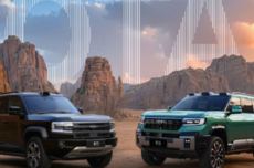 方程豹对豹5/豹8进行OTA升级 新增智能防晕车等功能