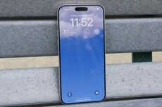 英特尔代工iPhone芯片没戏了！行业人士揭开背后原因