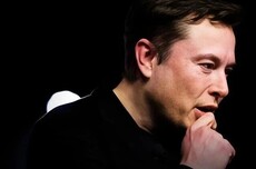 萝莉岛“性丑闻”炸翻全网，马斯克人设崩了