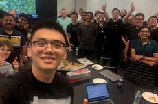 段鹏飞获马斯克晋升！特斯拉自动驾驶工程总监，武汉理工校友