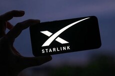 马斯克否认SpaceX制造星链手机传闻，怒斥外媒“谎话连篇”