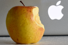 AI“外包”谷歌之后,华人天才抛弃苹果?