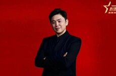 立志超越马斯克的俞浩，看上了另一个“大嘴”