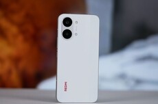 REDMI Turbo 5 Max维修备件价格公布：小米史上最大电池199元