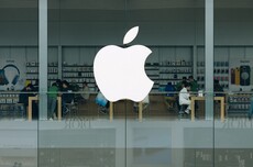 Apple Creator Studio用户反馈苹果AI额度触顶过快：官称50个PPT，测试仅能做2个