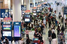海南三大机场春运首周运送旅客超136万人次