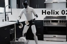 机器人成精了？Figure 03下厨房，不经意关抽屉那一下，太像人了