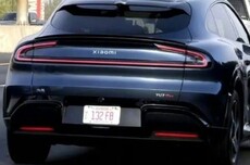 雷军：目前暂时没有进入美国市场的计划