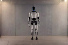 一天赶三场表演：机器人都干冒烟了