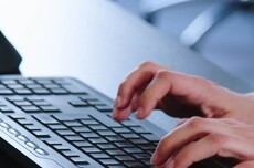 着力整治“数字泔水”等垃圾信息，网信办启动春节专项行动