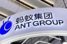 蚂蚁集团开源Ring-2.5-1T：首个混合线性架构万亿参数思考模型