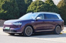 2025款问界M9体验：智驾、科技、豪华全都要