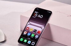 消息称下一代6.3-6.4小屏机非常多，电池容量最大尝试8000mAh±