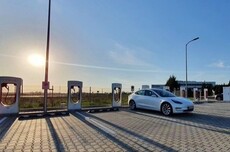 交通部：春节高速电车大增34% 充电压力却有效缓解