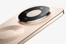 华为Mate 80 Pro旗舰手机海外版预装EMUI 15.0系统