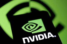 业绩惊人股价大跌，英伟达怎么了？