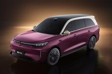 魏建军：长城汽车即将推出全新旗舰 SUV，融入“麒麟”东方底蕴