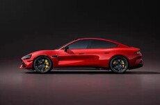 小米展示新一代SU7汽车机械门把手，二排座椅下方配有备份电源