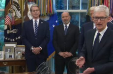 库克5.1亿年薪获批 苹果两超龄董事罕见留任